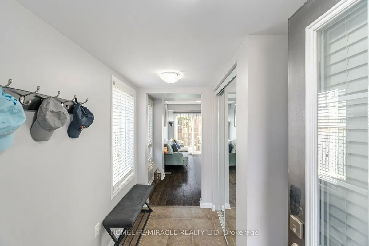 41 Ashen Tree Lane, ON L7A 0T1