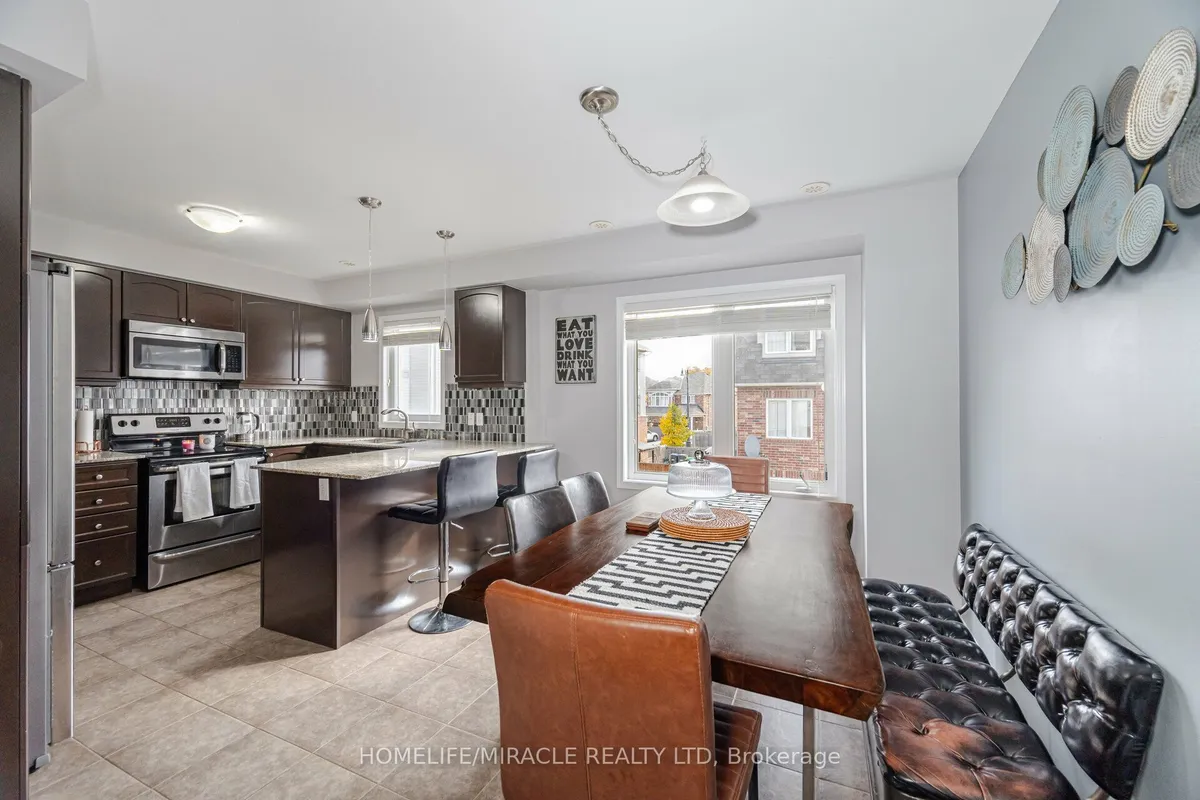 41 Ashen Tree Lane, ON L7A 0T1