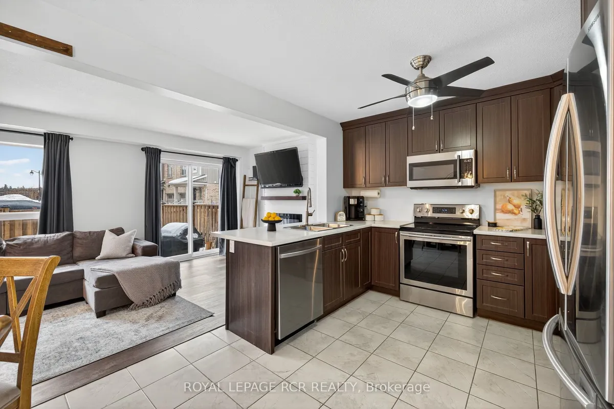 118 Parkinson Crescent, ON L9W 6X3