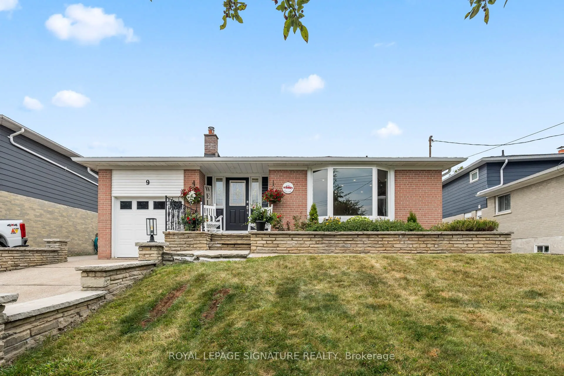 9 Faludon Drive, ON L7G 1H6