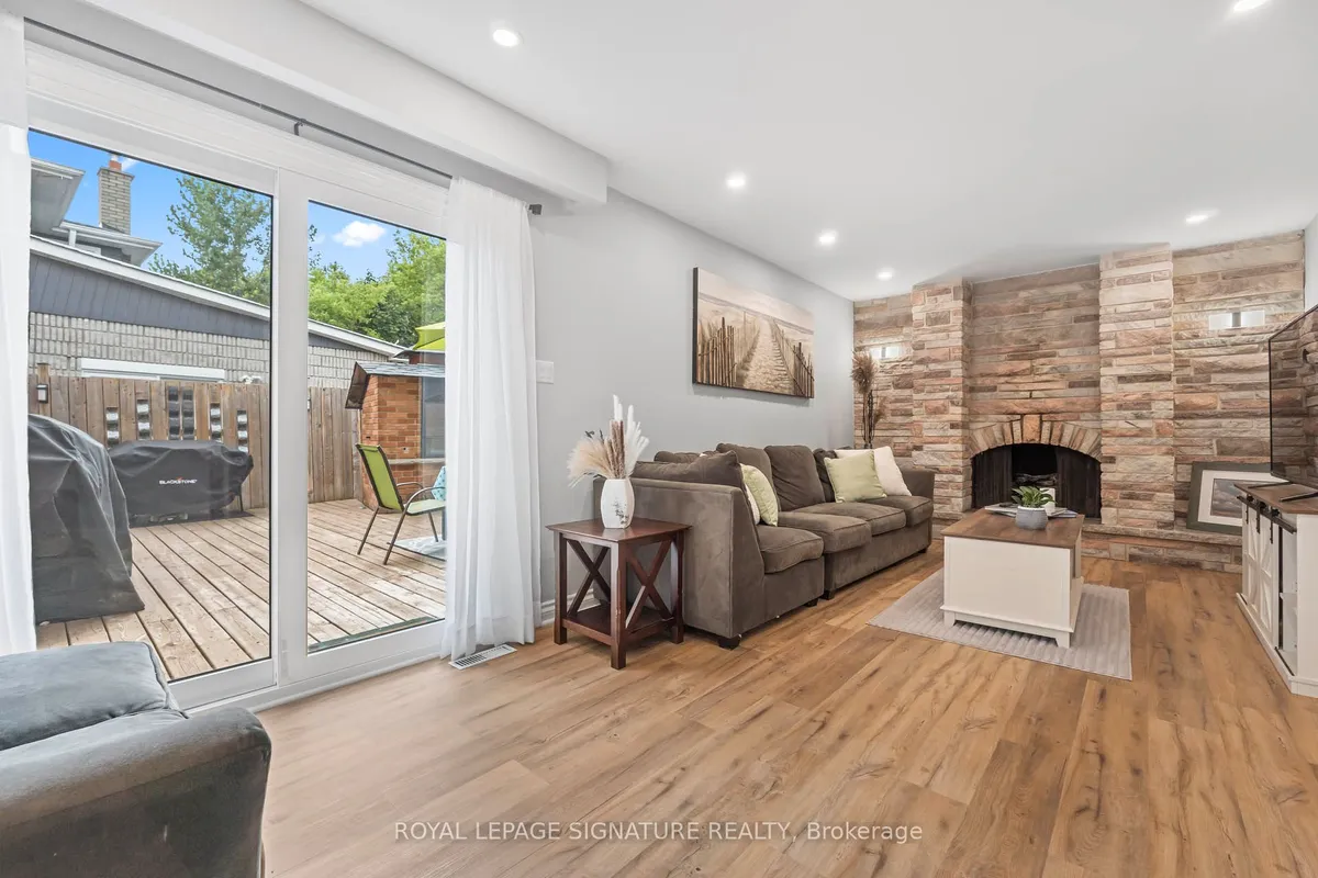 9 Faludon Drive, ON L7G 1H6