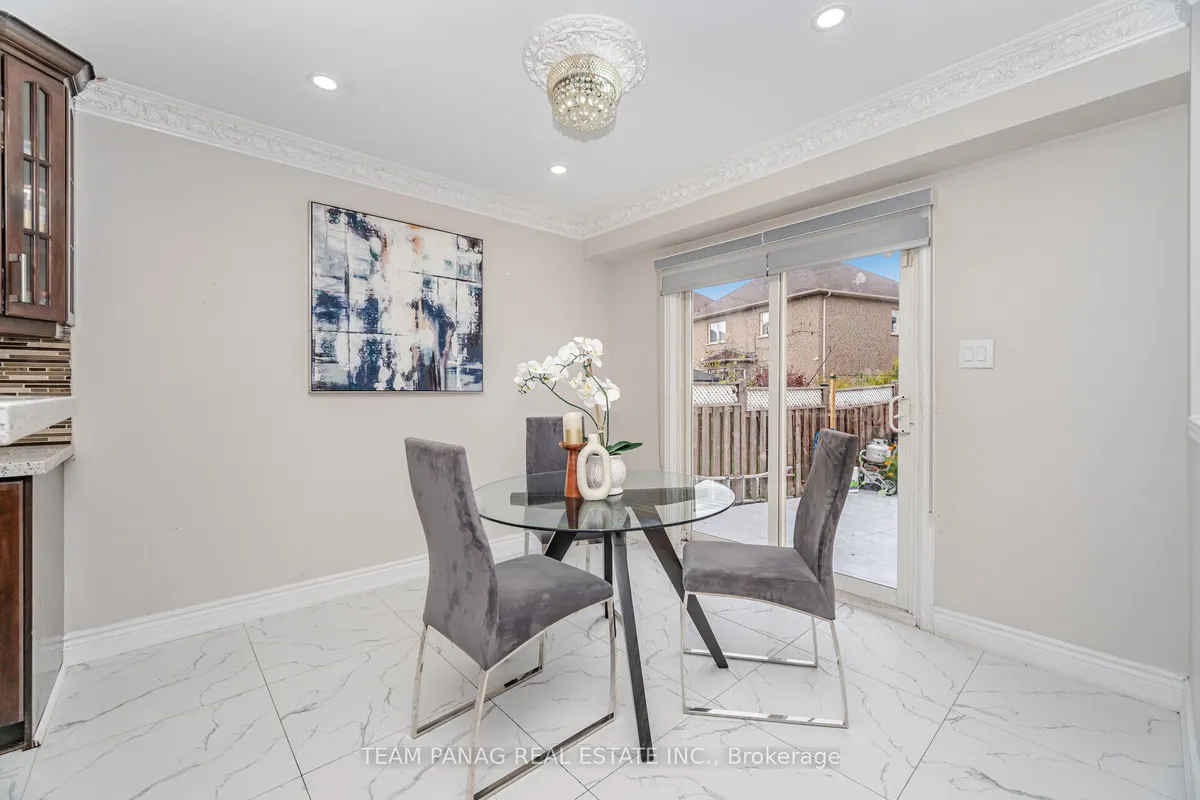 3 Citronella Lane, ON L6R 3E1