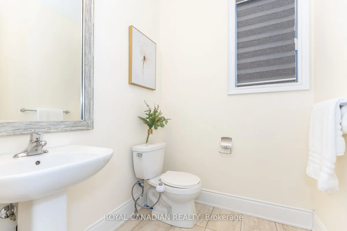 24 Buttonwood Road, ON L6P 4J8