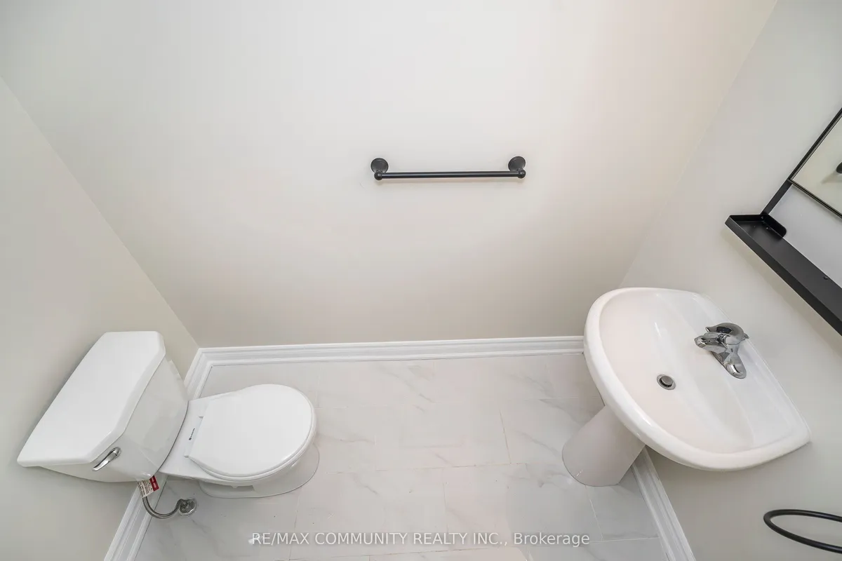 10 Tanasi Road, ON L6X 0K4