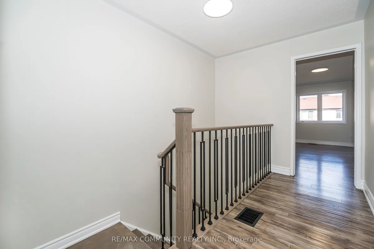 10 Tanasi Road, ON L6X 0K4