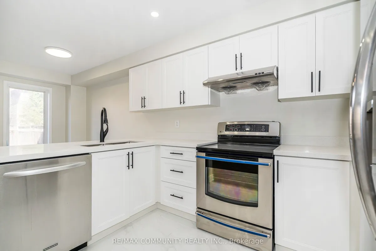 10 Tanasi Road, ON L6X 0K4