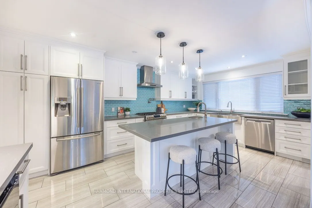 444 The Kingsway N/A, ON M9A 3W2