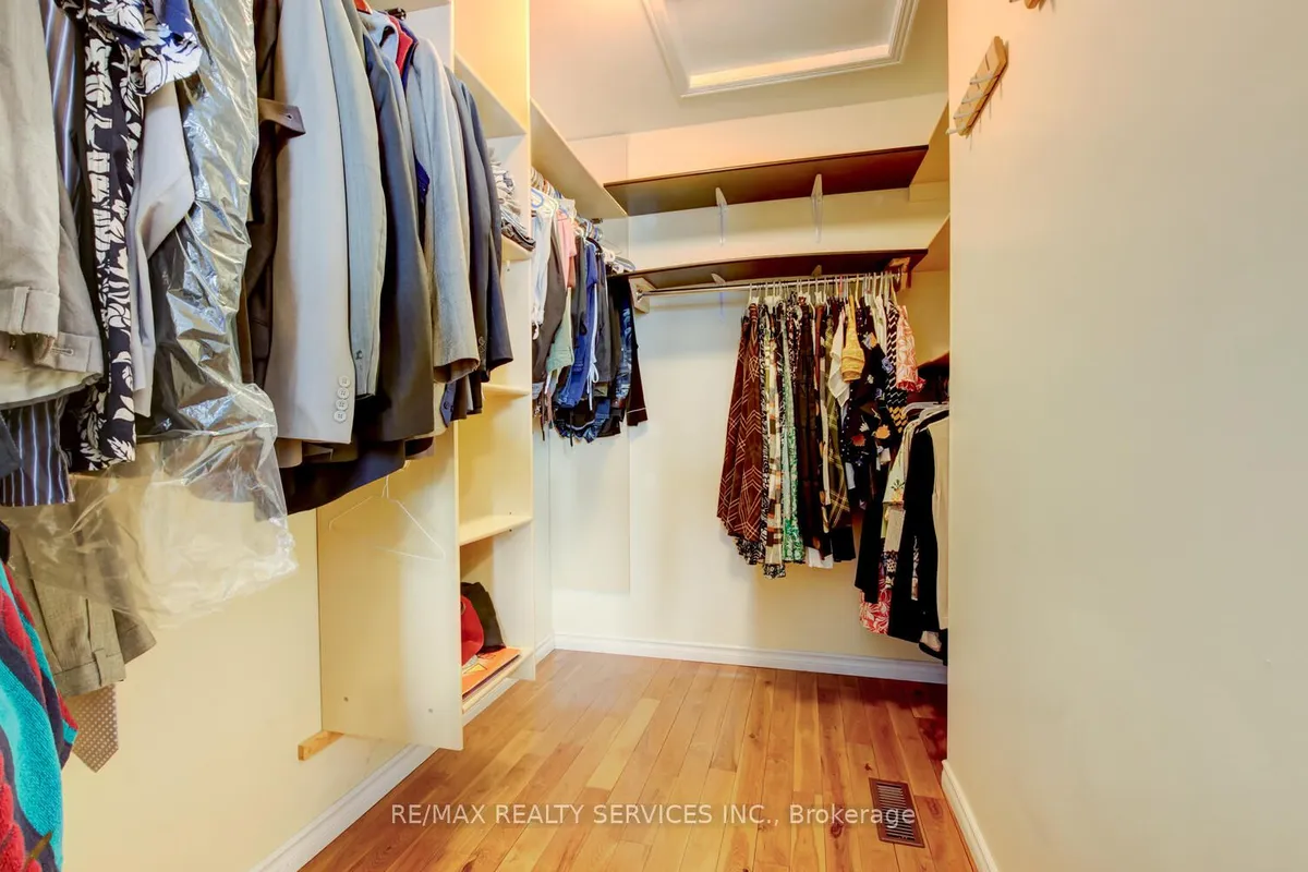 19 Nutmeg Street, ON L6S 4A7