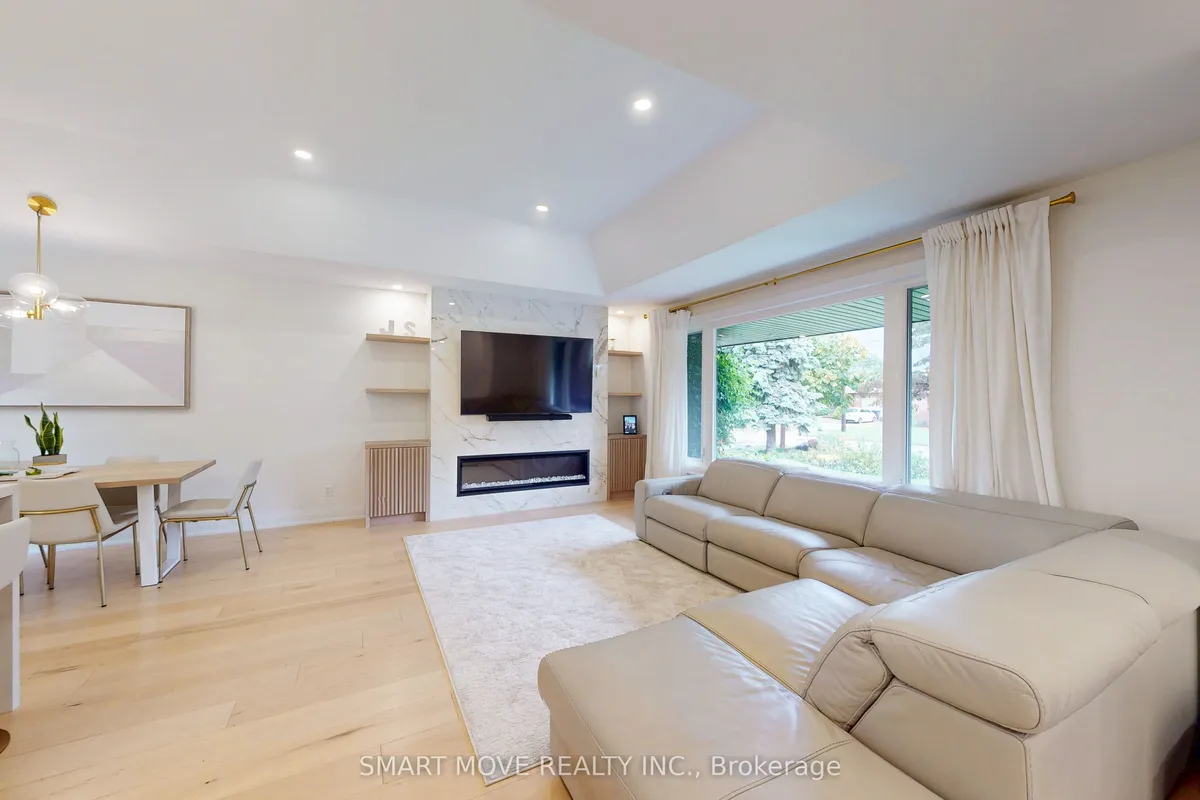 32 Burnelm Drive, ON M9B 4N3