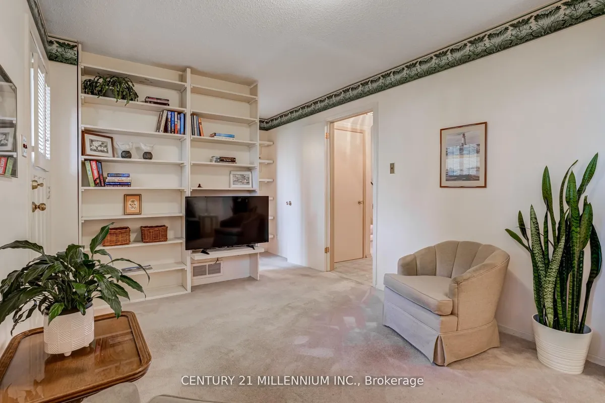 33 Trotters Lane, ON L6Y 1B5