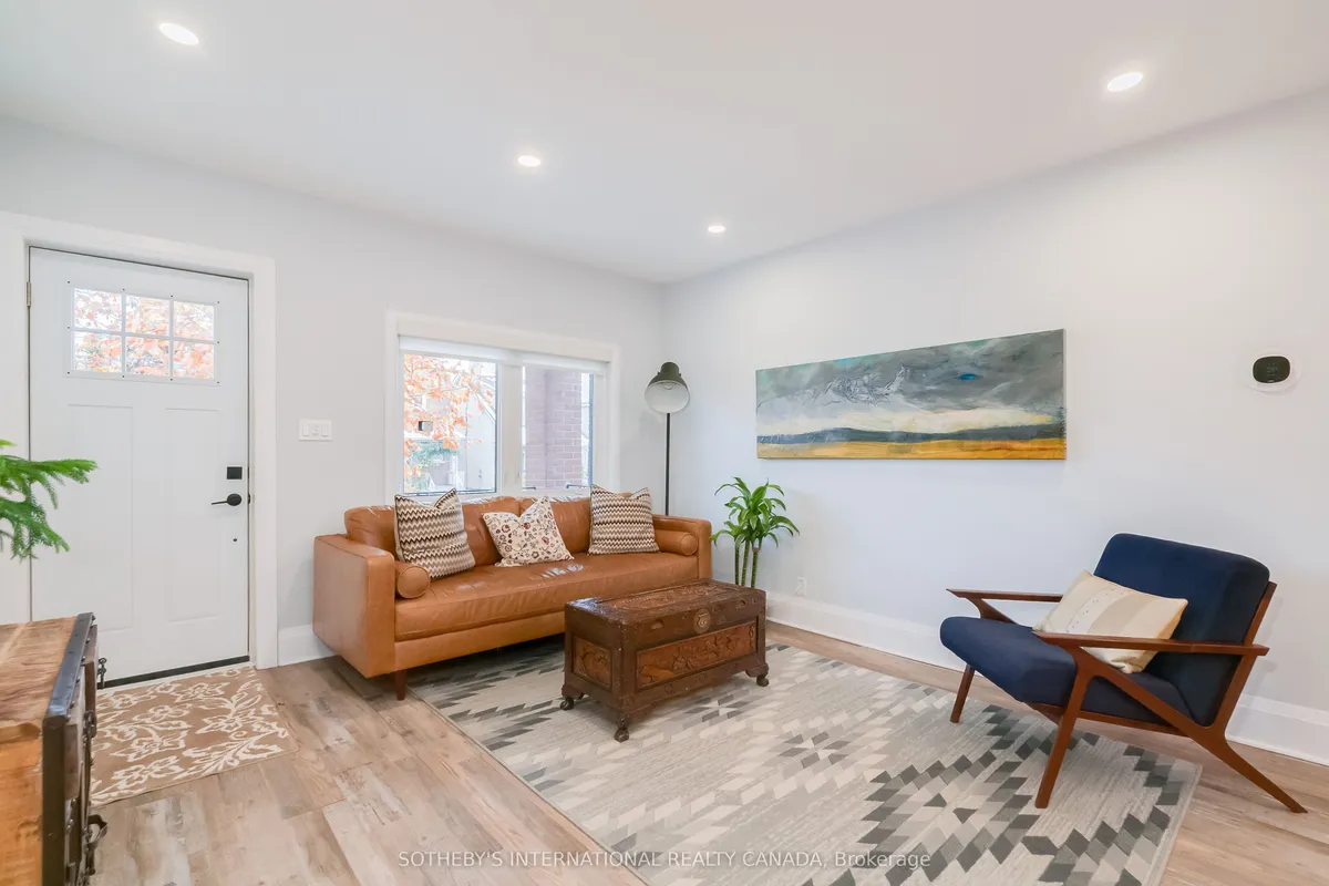 157 Blackthorn Avenue, ON M6N 3H7