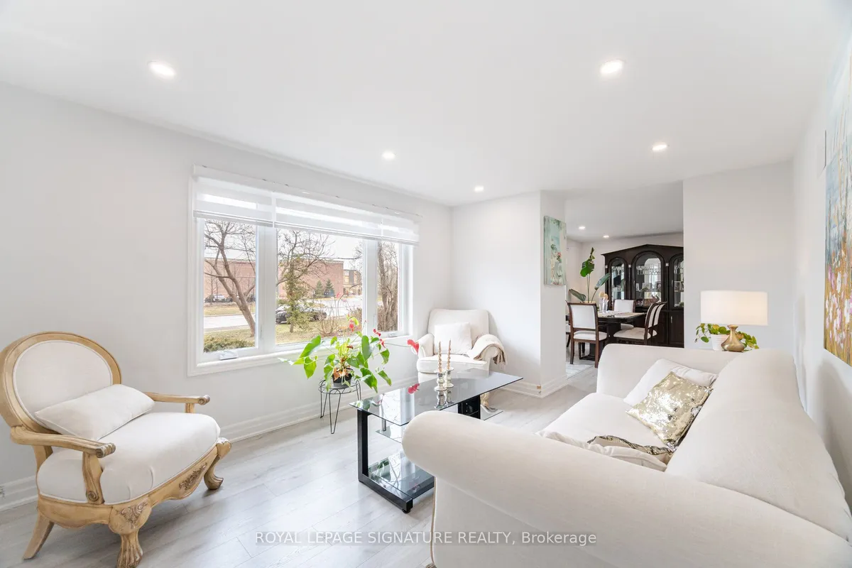 2015 Stanfield Road, ON L4Y 1R2