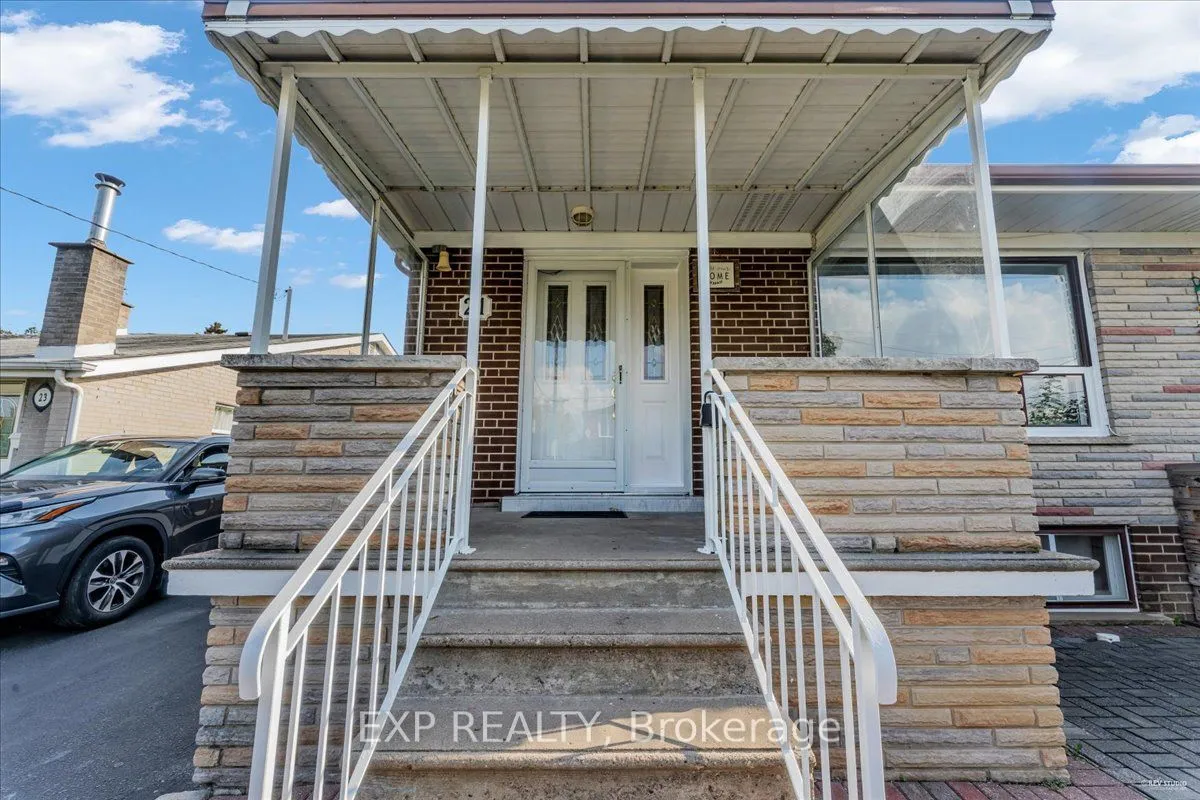 21 Kanarick Crescent, ON M3L 1P3