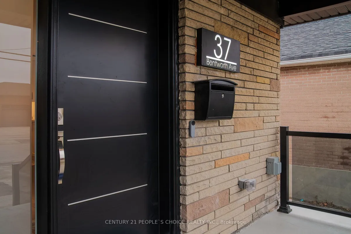 37 Bentworth Avenue, ON M6A 1P1