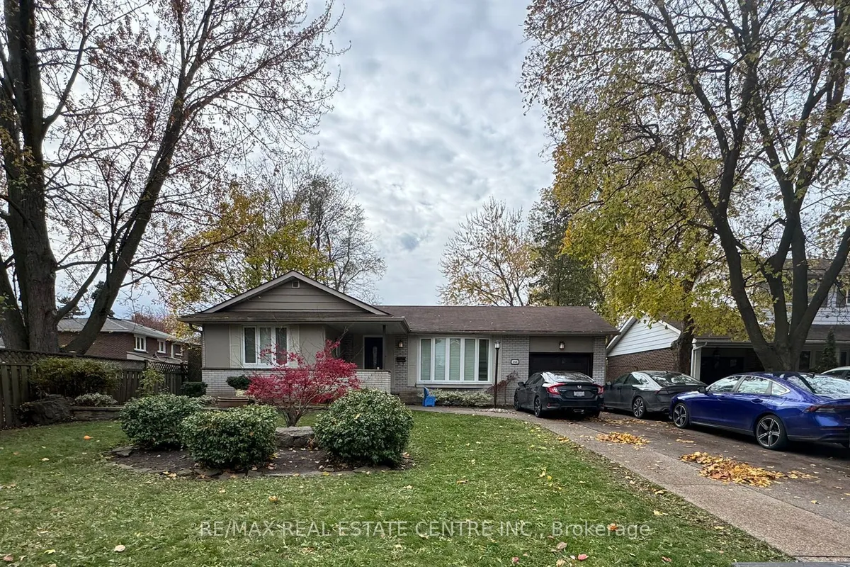 1048 Robarts Road, ON L6H 2B1