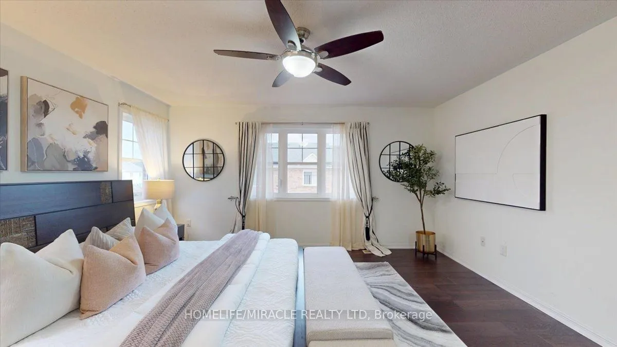 Detached interior view at 730 Bolingbroke Drive Milton