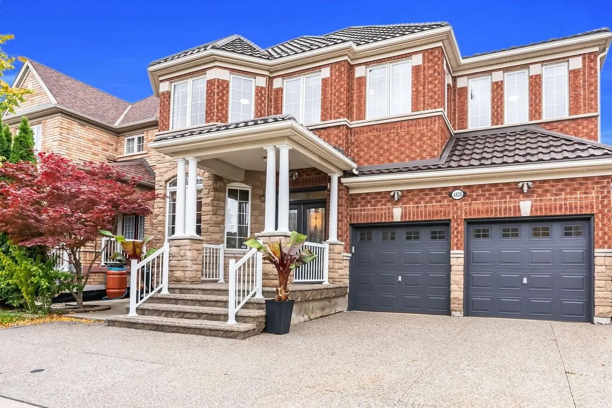 4826 St. Martin Mews, ON L5M 7J9