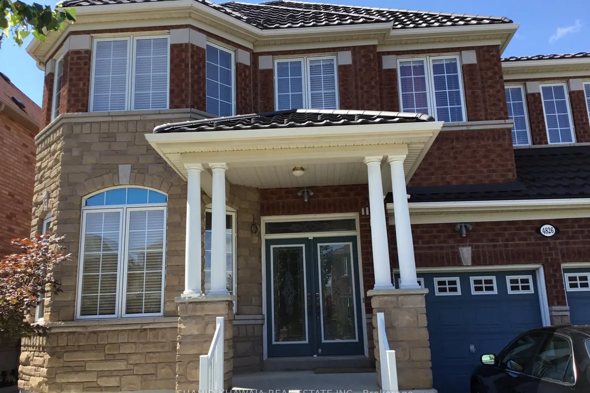 4826 St. Martin Mews, ON L5M 7J9