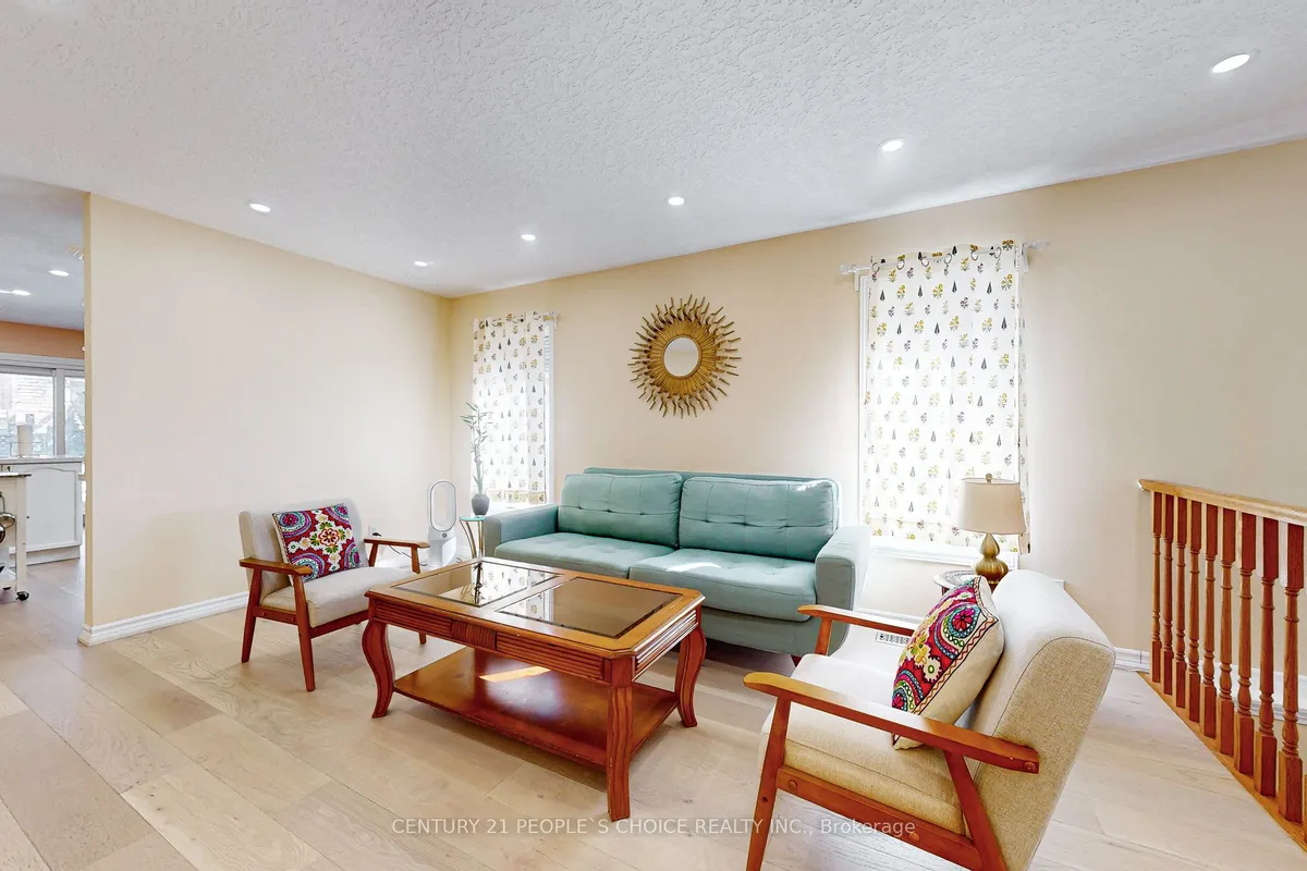 19 Mckitrick Drive, ON L9W 5C2