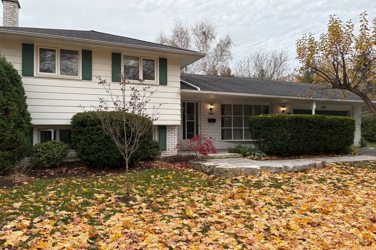 2138 Salmon Road, ON L6L 1M5