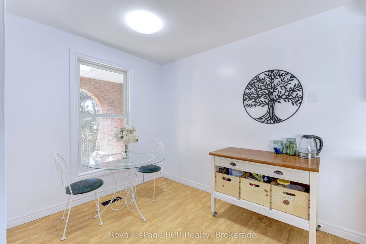 501 Beaver Court, ON L9T 4A7