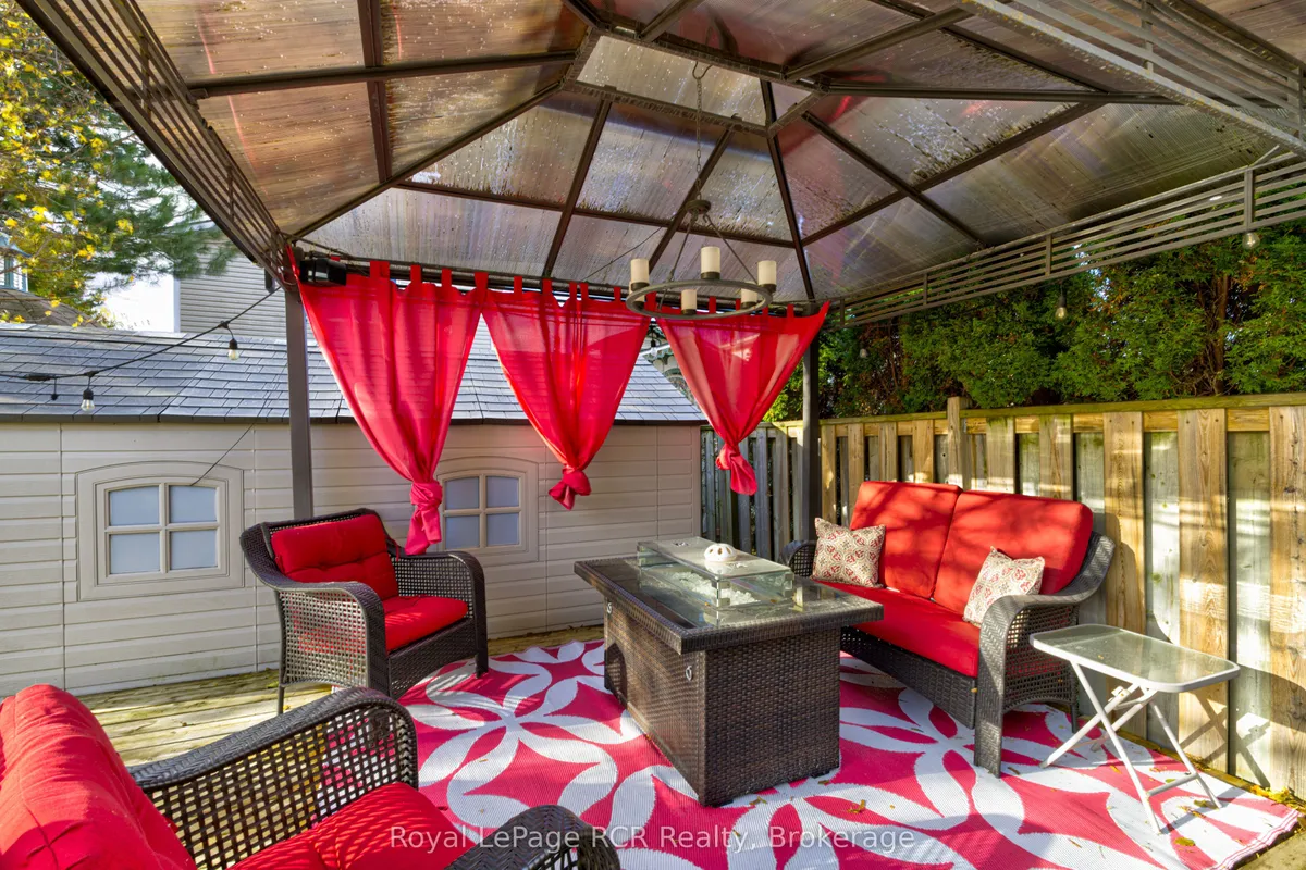 501 Beaver Court, ON L9T 4A7