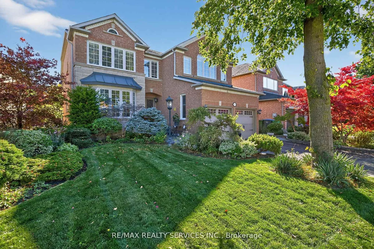 124 Royal Valley Drive, ON L7C 1A5