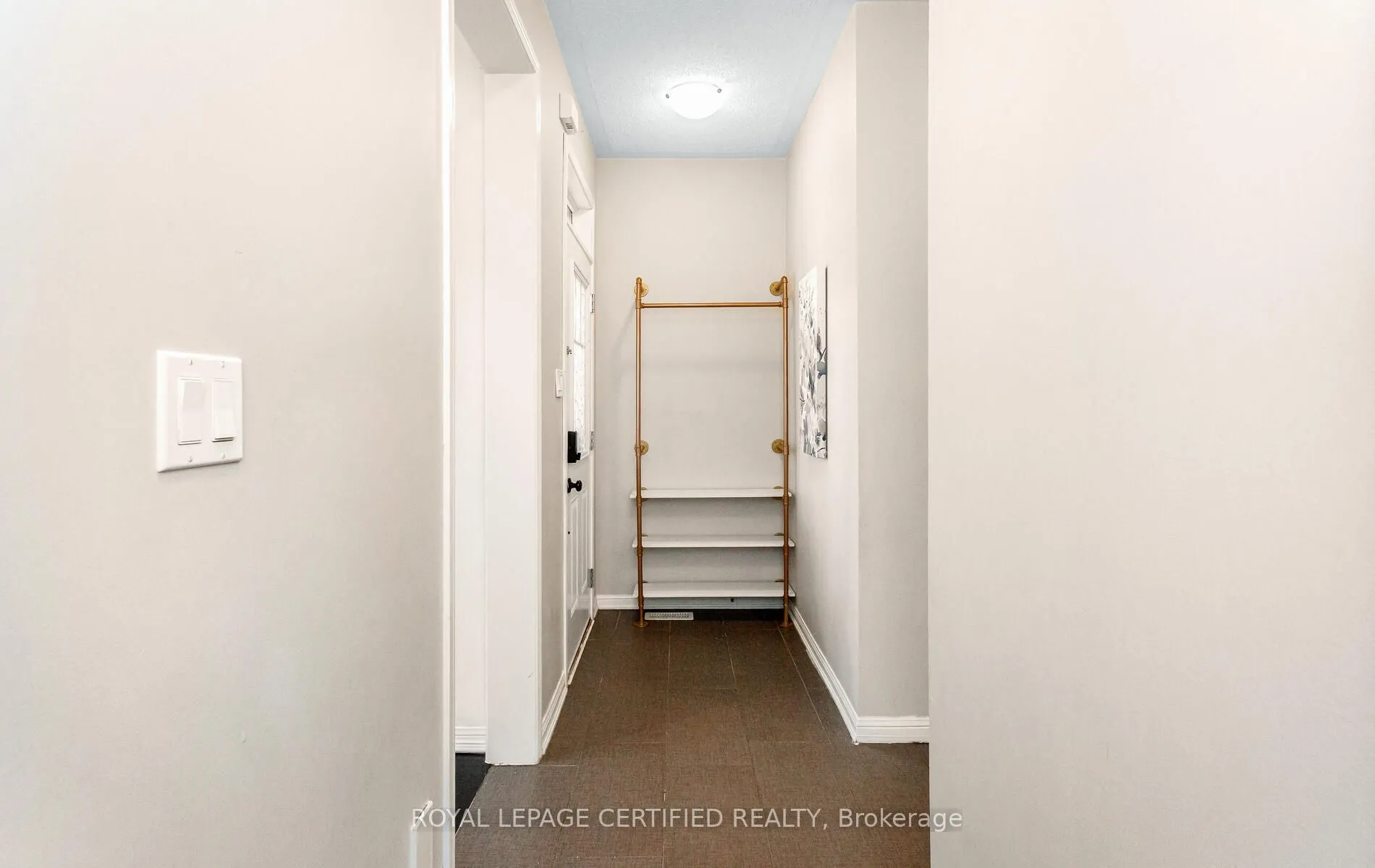 Detached kitchen at 255 Cochrane Terrace Milton