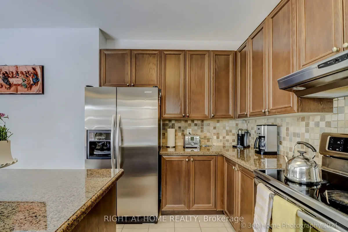 69 Calderstone N/A, ON L6P 2A7