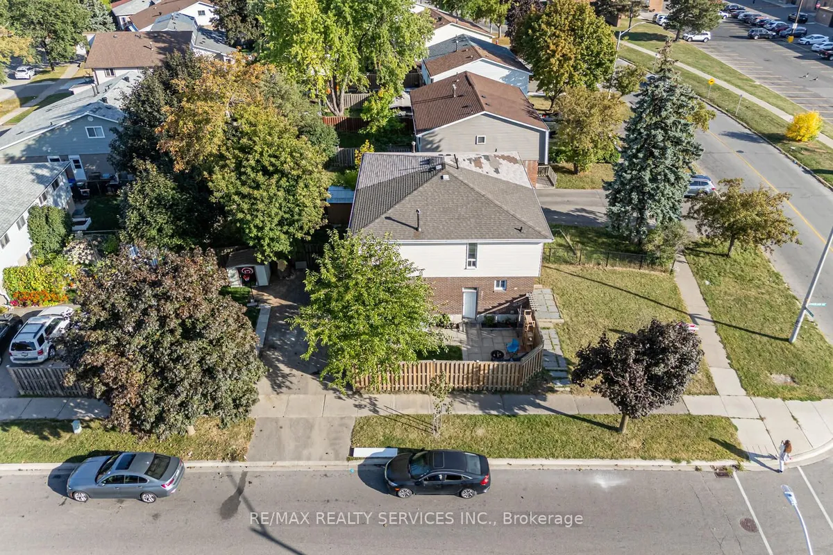 172 Hansen Road, ON L6V 2G6