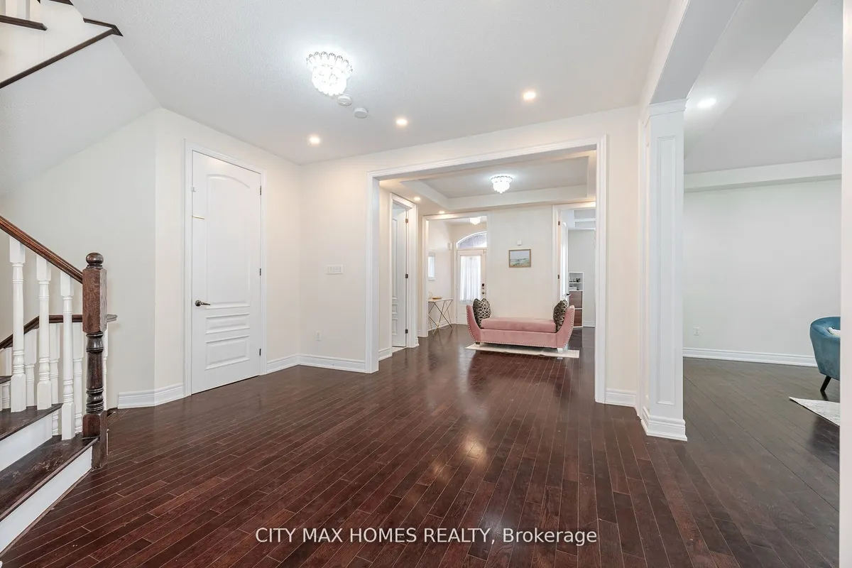 57 Beacon Hill Drive, ON L6X 0V7