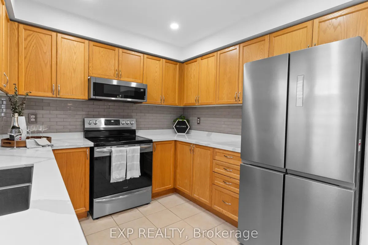 20 Trudelle Crescent, ON L7A 2Z5