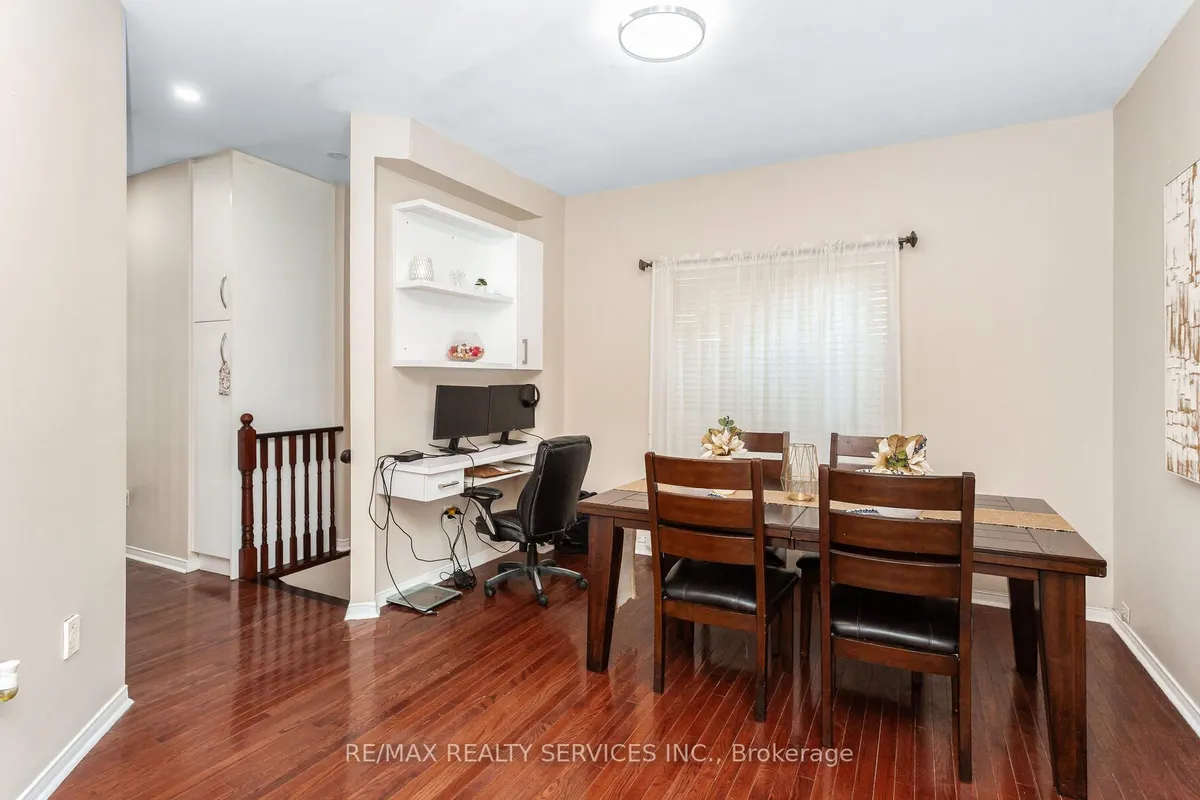 3770 Brinwood Gate, ON L5M 7H2