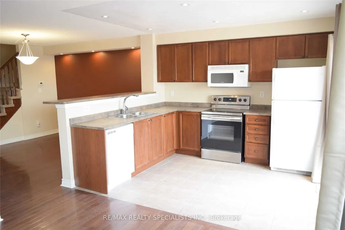 3207 Stornoway Circle, ON L6M 5H7