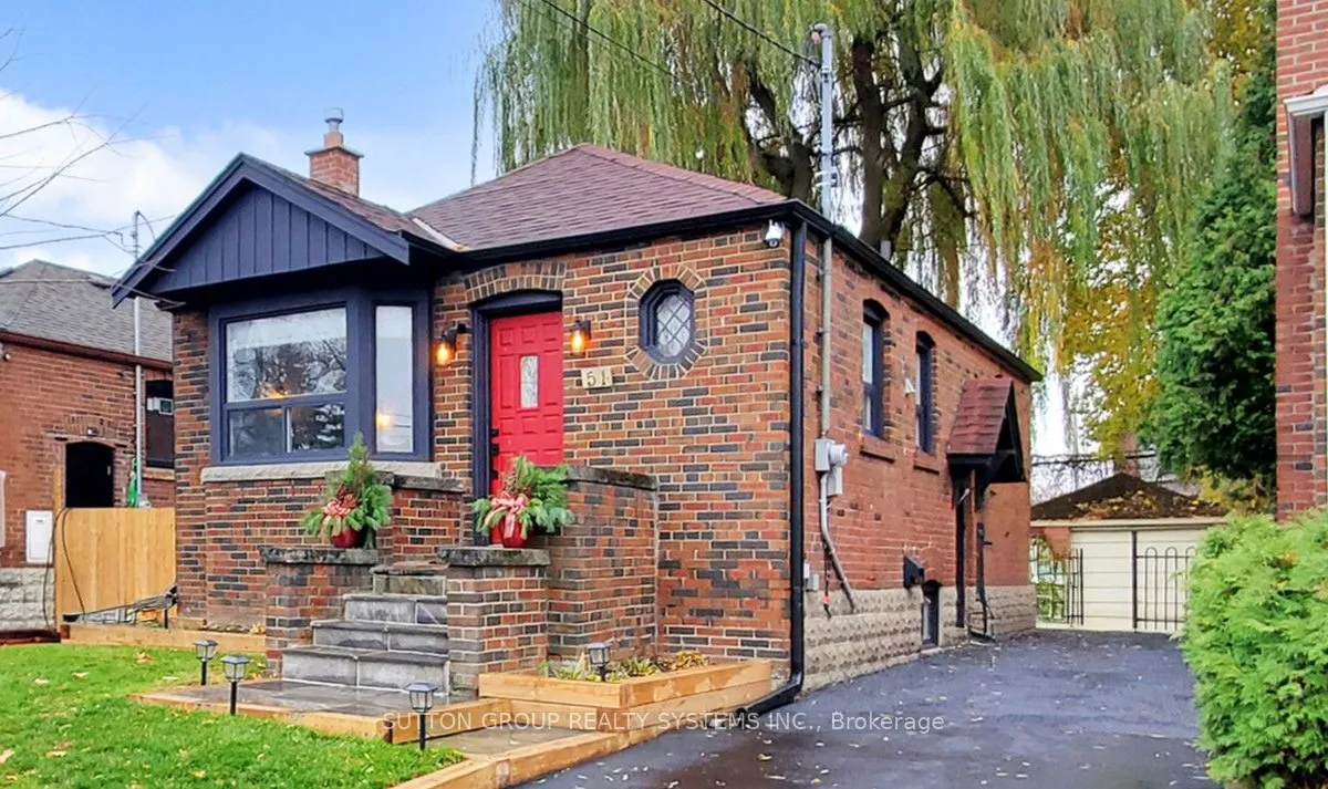 51 Juliet Crescent, ON M6M 1N5