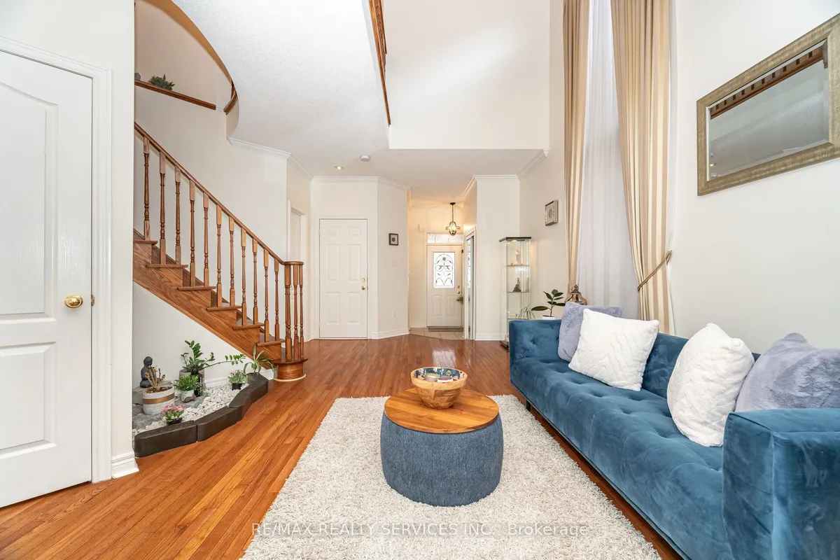 12 Rainy Dale Road, ON L6V 4S7