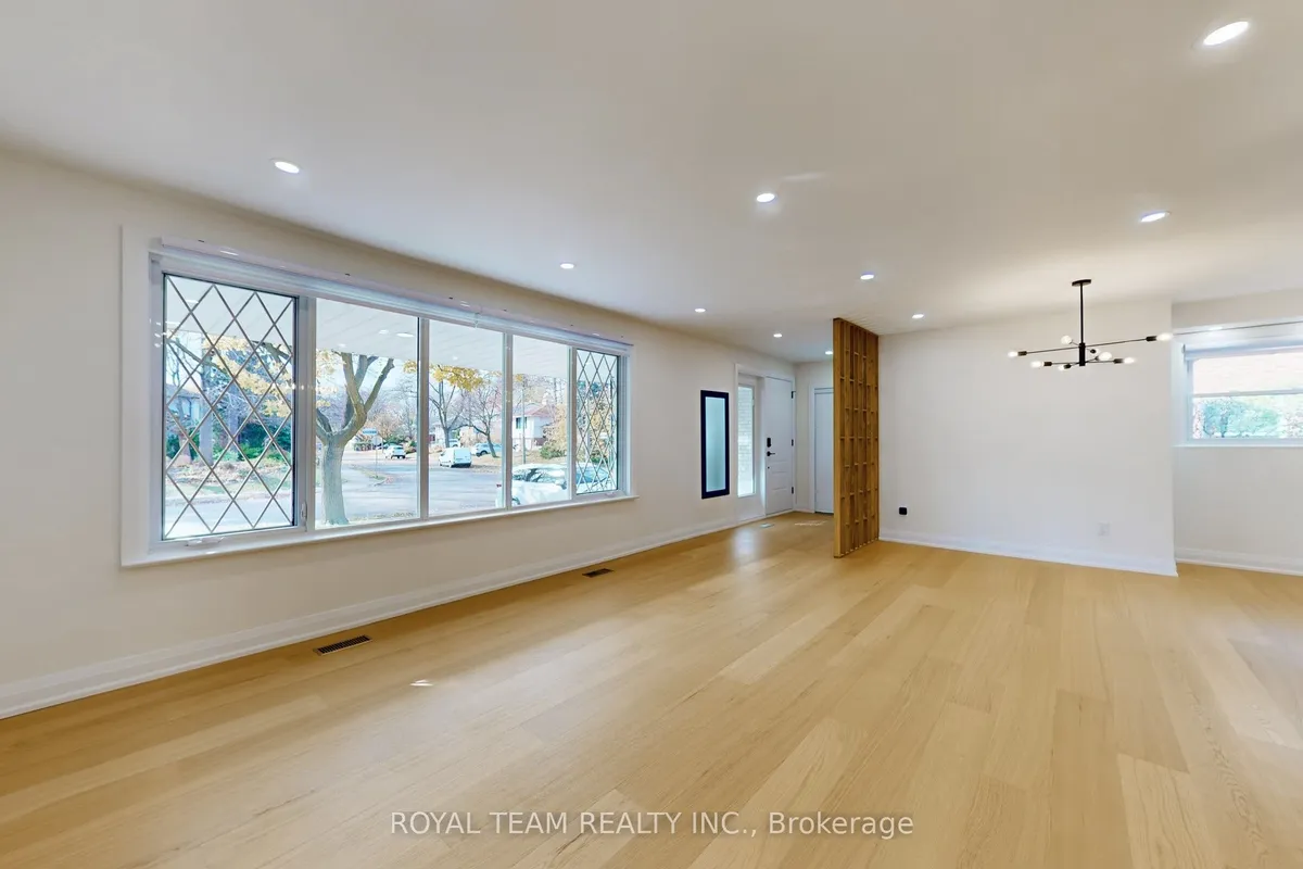 37 Markland Drive, ON M9C 1M9