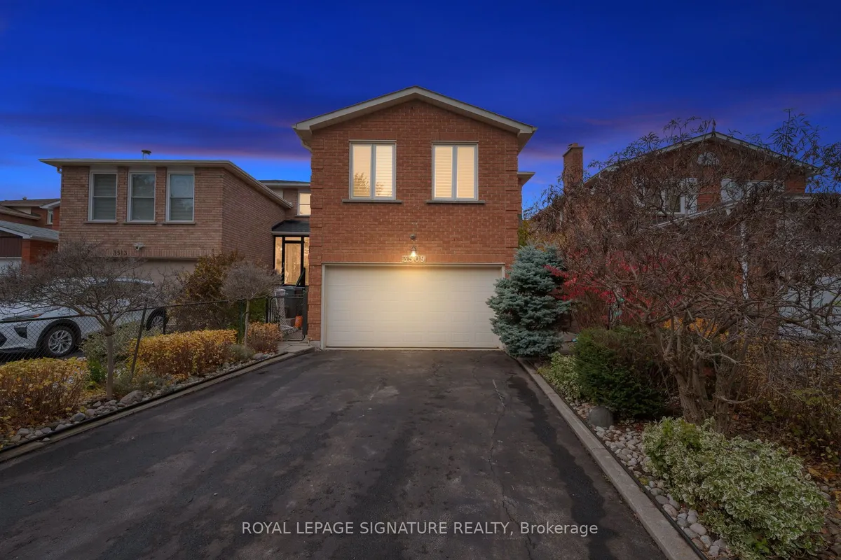 3509 Woodhurst Crescent, ON L5L 1N5