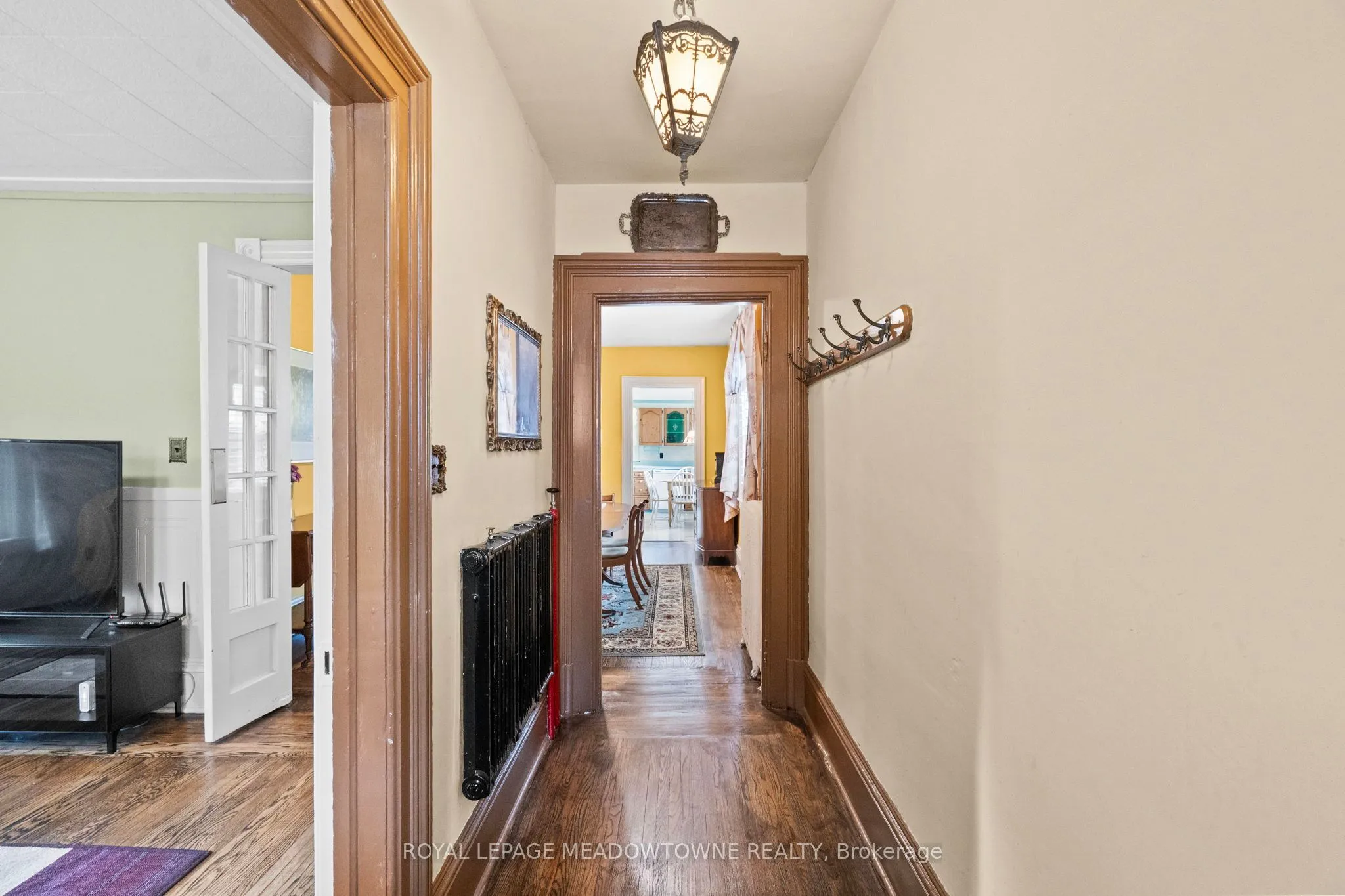 Detached interior view at 229 Queen Street Milton