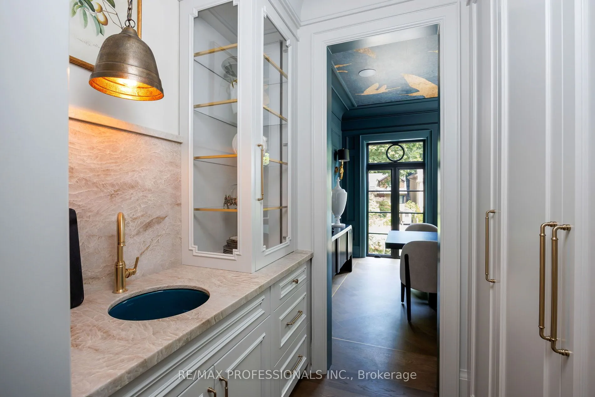 30 Dacre Crescent, ON M6S 2W1