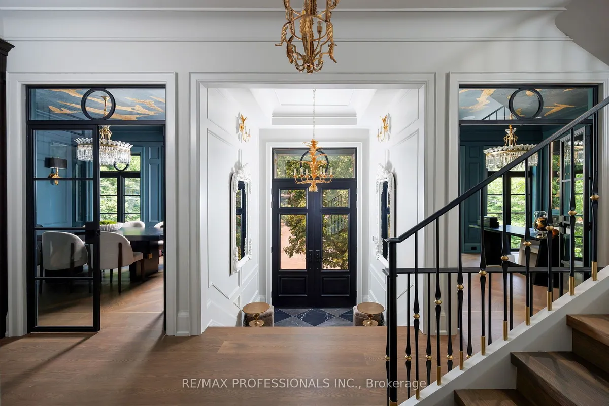 30 Dacre Crescent, ON M6S 2W1