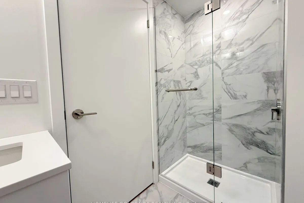 1100 Sheppard Avenue, ON M3K 0E4