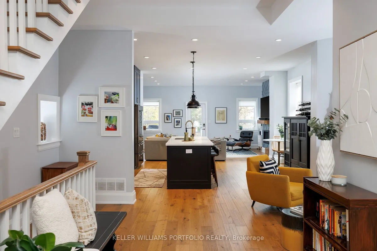 265 Evelyn Avenue, ON M6P 2Z8