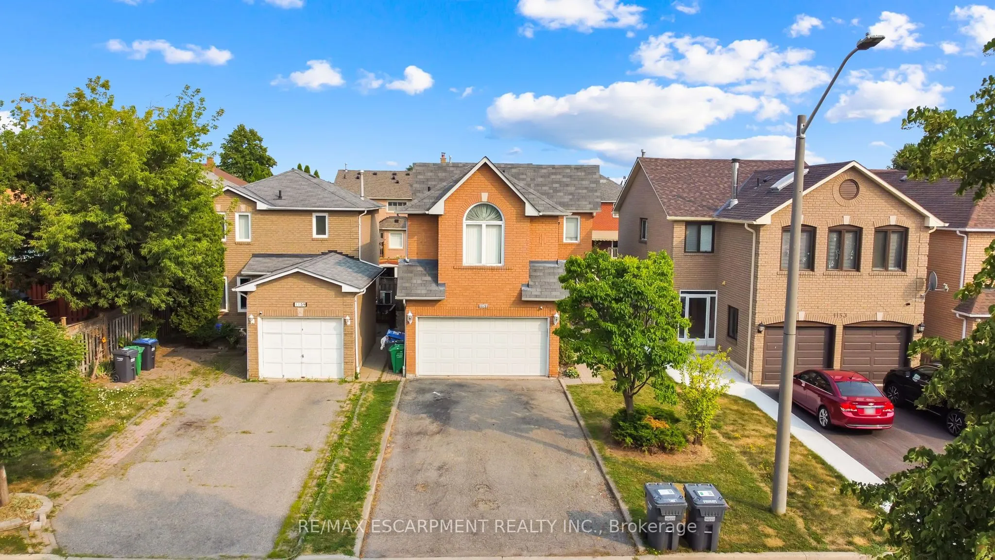 1157 Charminster Crescent, ON L5V 1P9