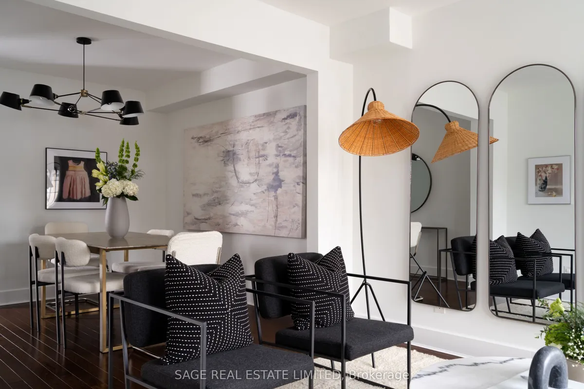 124 Lightbourn Avenue, ON M6H 4G6