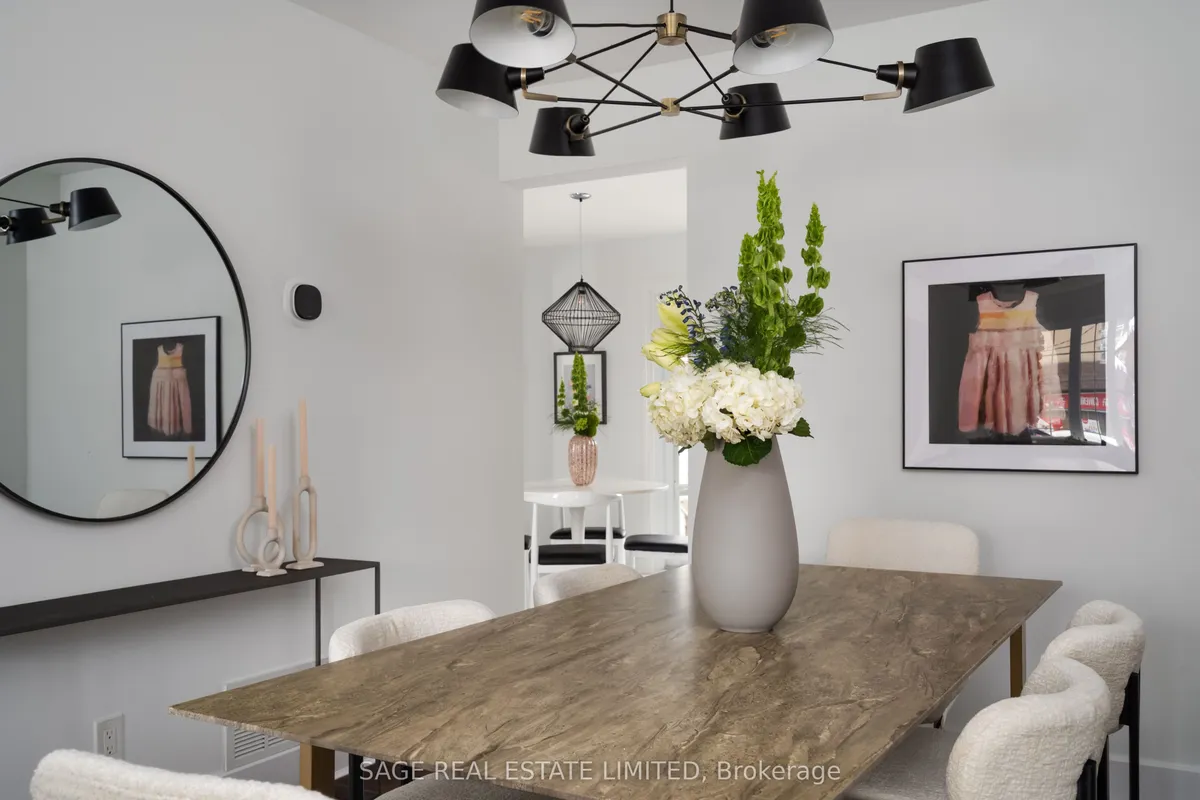 124 Lightbourn Avenue, ON M6H 4G6