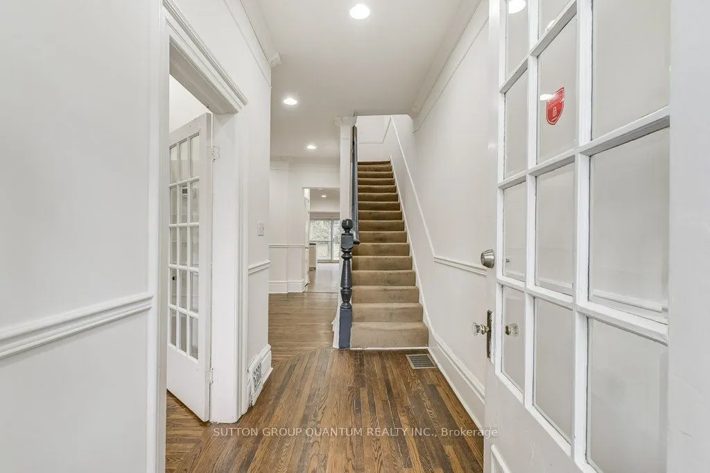 60 Gwynne Avenue, ON M6K 2C4