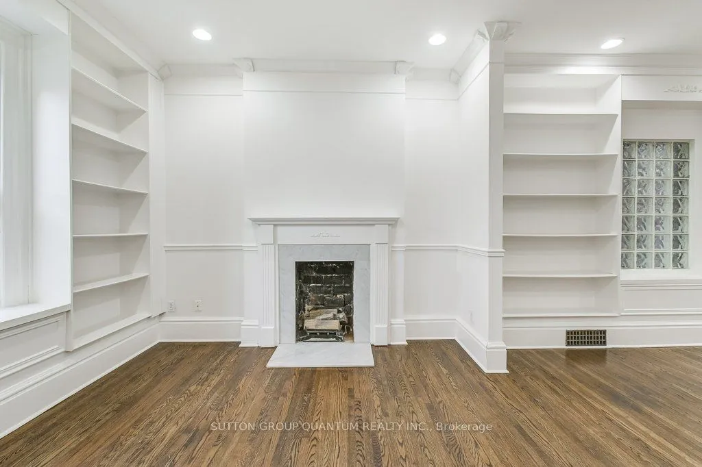 60 Gwynne Avenue, ON M6K 2C4