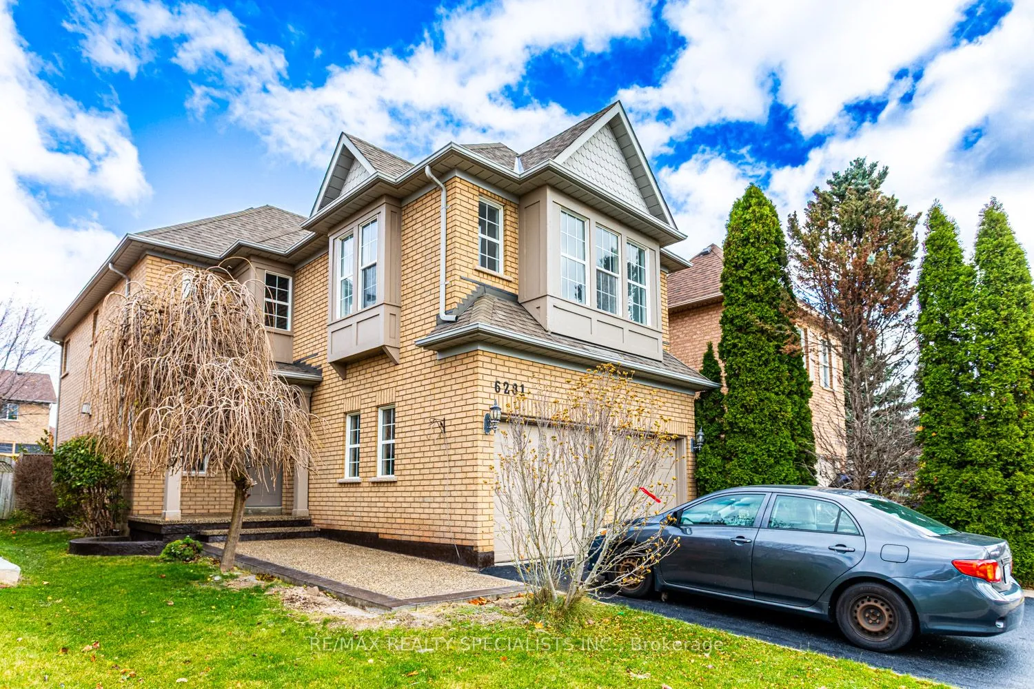 6281 Lisgar Drive, ON L5N 7V1