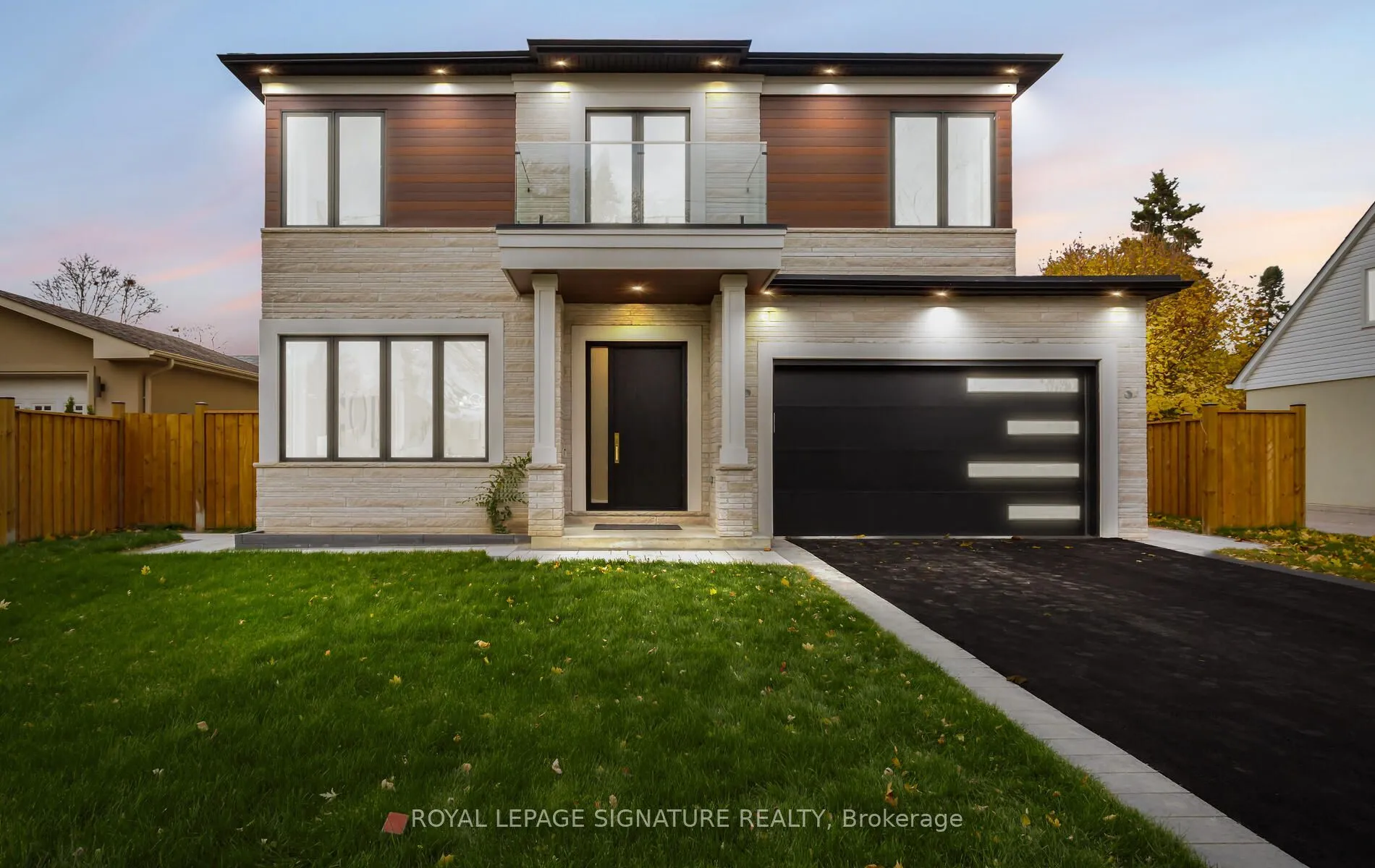 365 Jumna Avenue, ON L5G 1Y5